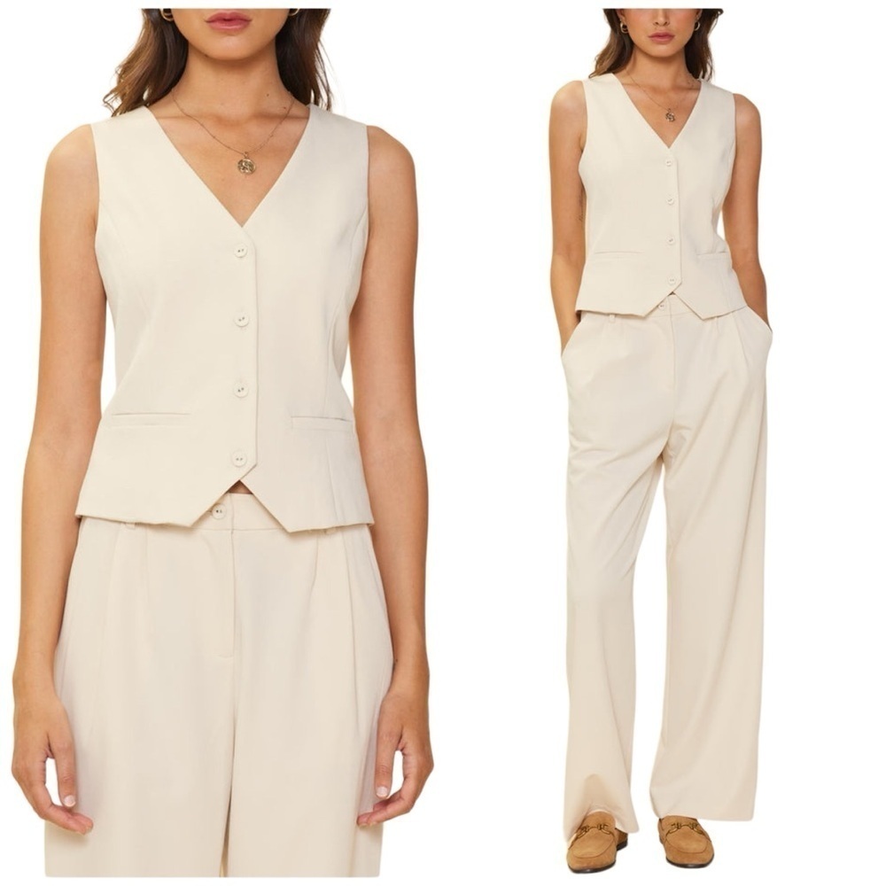 Skies Are Blue Buttoned Tailored Cream Vest